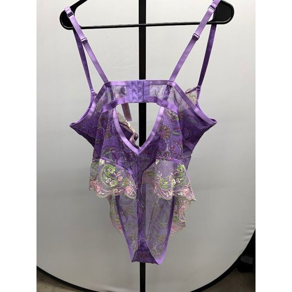 Savage x Fenty Bohemian Paisley Embroidered Teddy - Picture 5 of 5